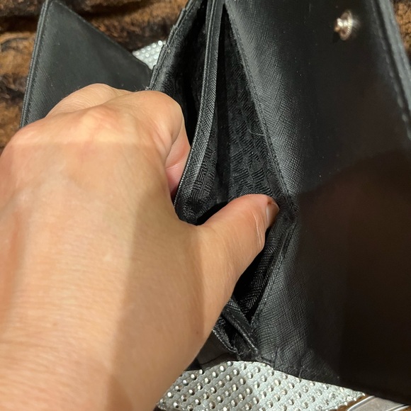 Preloved Michael Kors Long Monogram Wallet - Picture 7 of 10